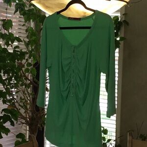 $10.00 ***GREEN GREEN they say! Zipper front! XL, EUC BEAUTIFUL